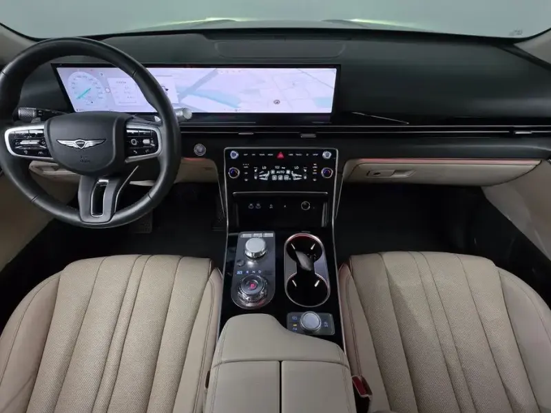 2023 Genesis GV80 с пробегом 62 996 км