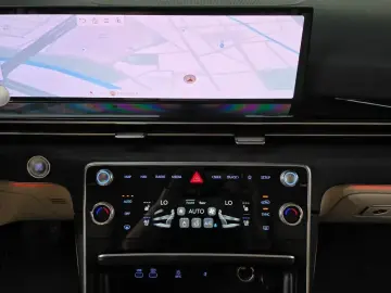 2023 Genesis GV80 с пробегом 62 996 км