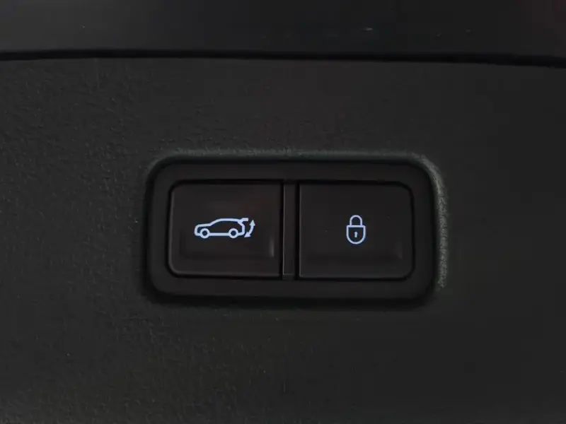 2023 Genesis GV80 с пробегом 62 996 км