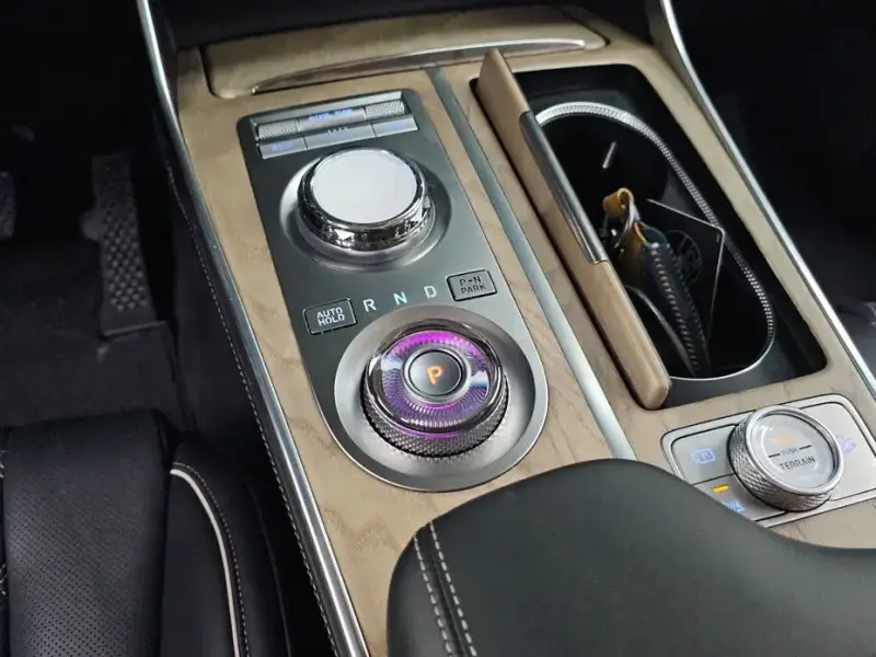 2023 Genesis GV80 с пробегом 51 227 км