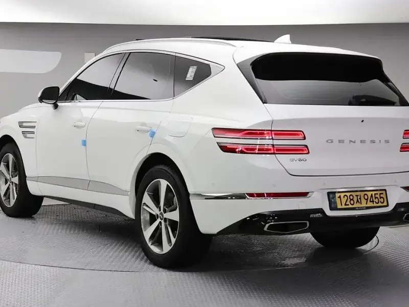 2023 Genesis GV80 с пробегом 47 426 км