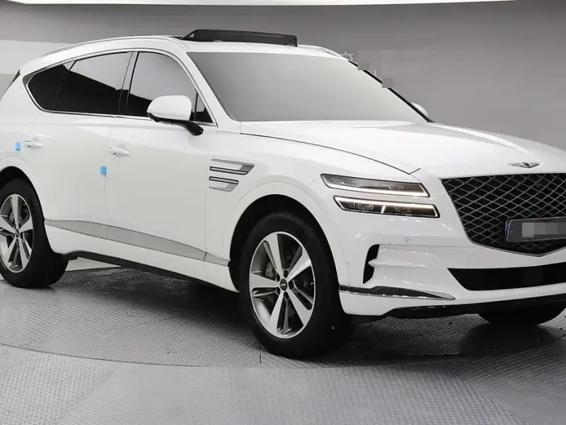 2023 Genesis GV80 с пробегом 47 426 км