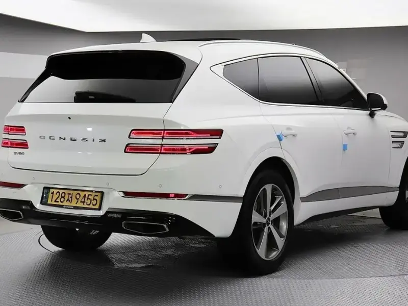2023 Genesis GV80 с пробегом 47 426 км