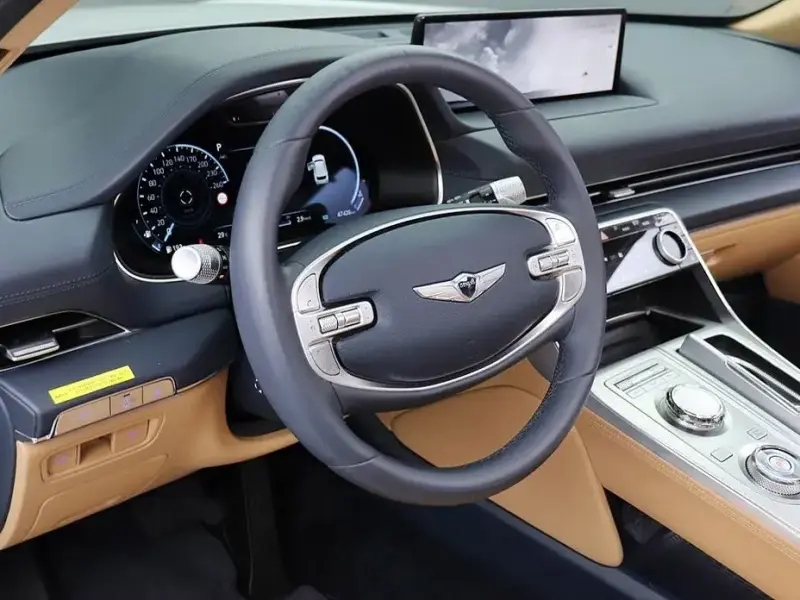 2023 Genesis GV80 с пробегом 47 426 км