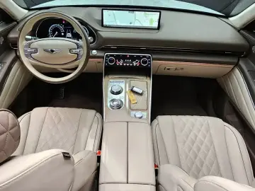 2023 Genesis GV80 с пробегом 41 638 км