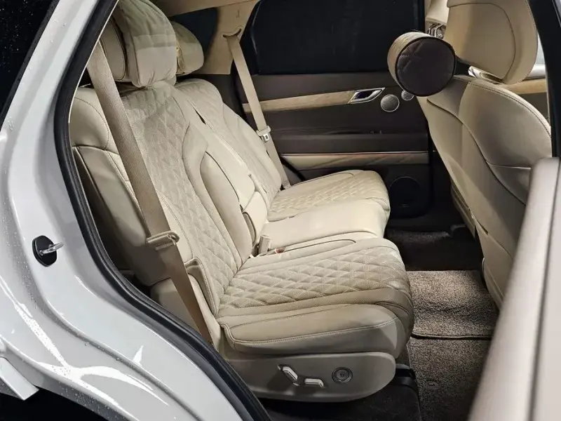 2023 Genesis GV80 с пробегом 41 638 км