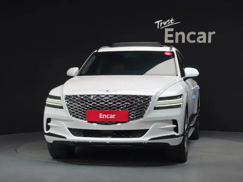 2023 Genesis GV80 с пробегом 38 490 км
