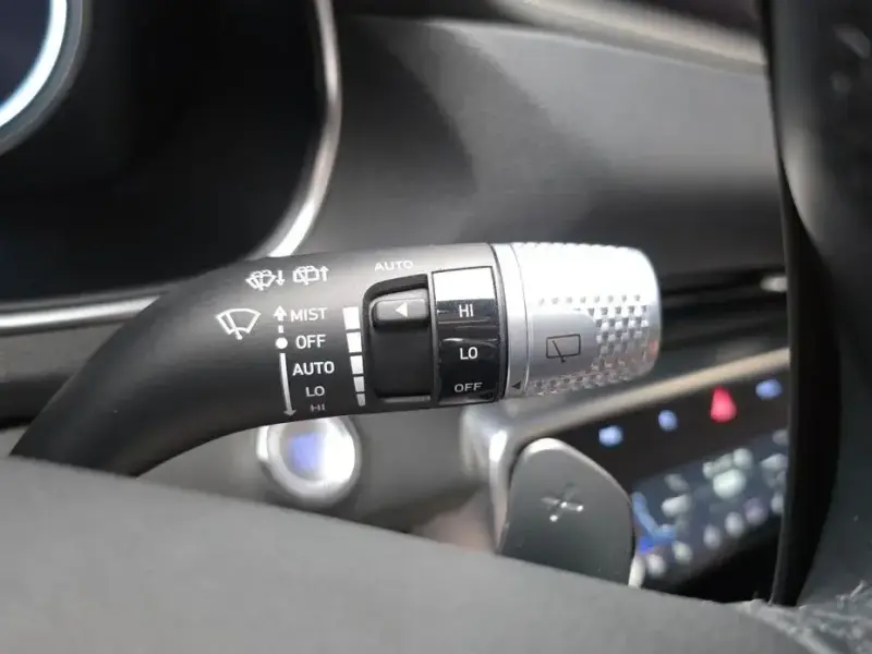 2023 Genesis GV80 с пробегом 38 490 км