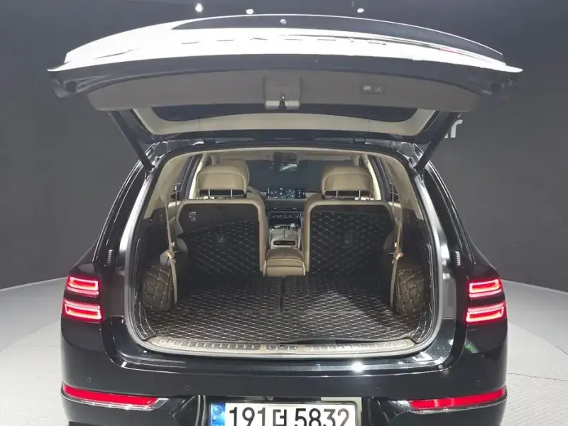 2023 Genesis GV80 с пробегом 78 463 км