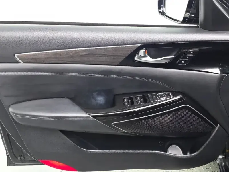 2019 Kia K7 с пробегом 92 958 км