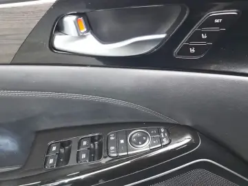 2019 Kia K7 с пробегом 92 958 км