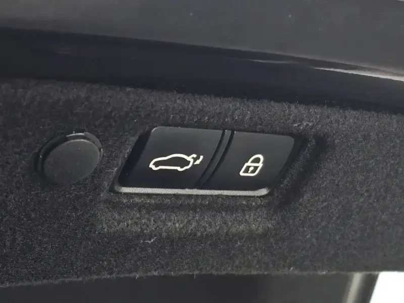 2019 Kia K7 с пробегом 99 298 км