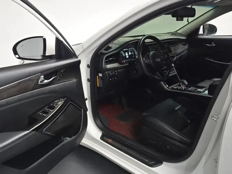 2019 Kia K7 с пробегом 98 546 км
