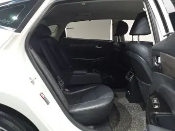 2019 Kia K7 с пробегом 98 546 км