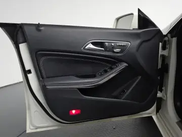 2016 Mercedes-Benz CLA с пробегом 155 043 км