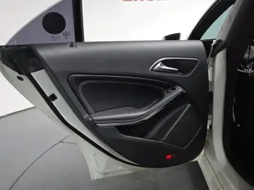 2016 Mercedes-Benz CLA с пробегом 155 043 км