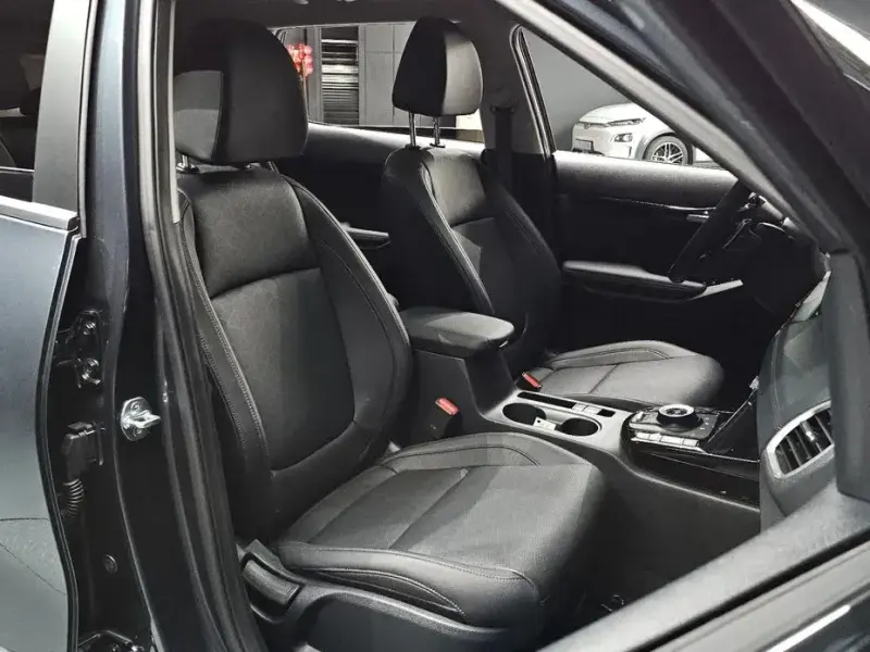 2024 Kia Seltos с пробегом 21 169 км