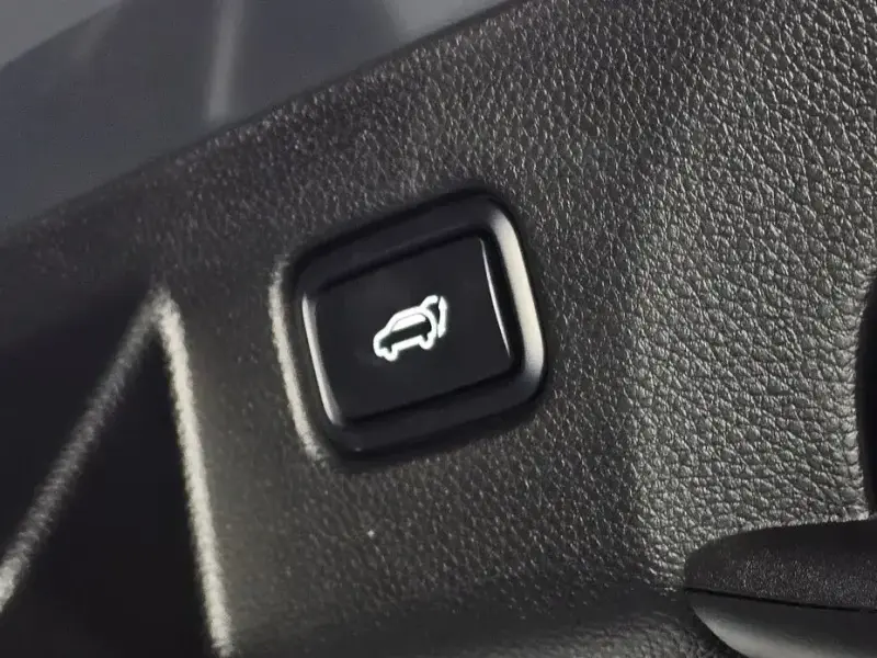 2024 Kia Seltos с пробегом 21 169 км