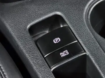 2024 Kia Seltos с пробегом 21 169 км