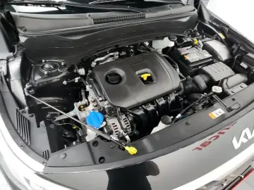 2025 Kia Seltos с пробегом 15 426 км