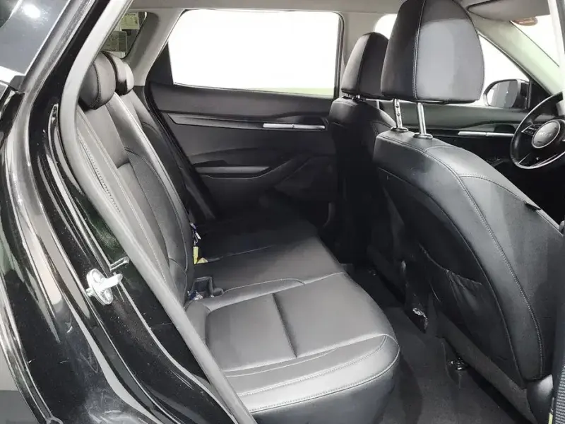 2025 Kia Seltos с пробегом 15 426 км