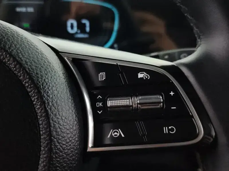 2025 Kia Seltos с пробегом 15 426 км