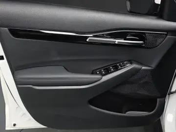 2025 Kia Seltos с пробегом 4 798 км