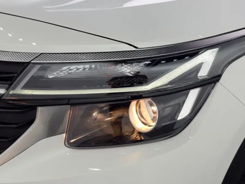 2024 Kia Seltos с пробегом 21 055 км
