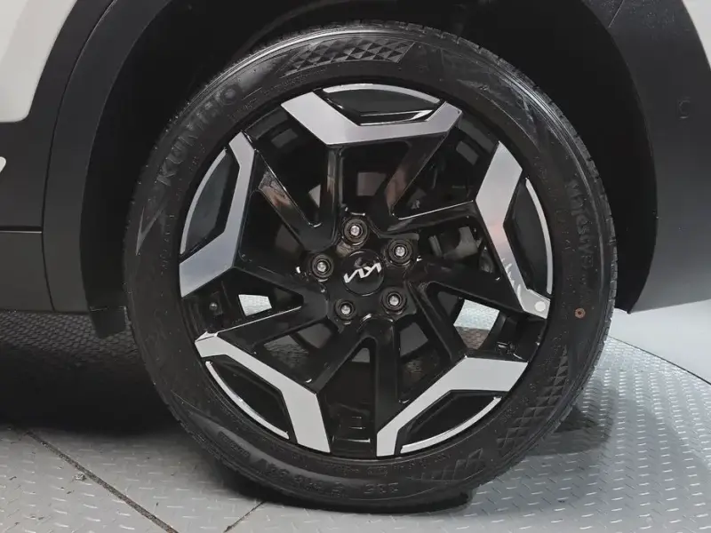 2023 Kia Seltos с пробегом 39 510 км