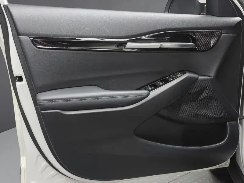 2023 Kia Seltos с пробегом 39 510 км