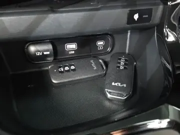 2023 Kia Seltos с пробегом 30 042 км