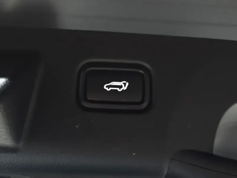 2023 Kia Seltos с пробегом 30 042 км