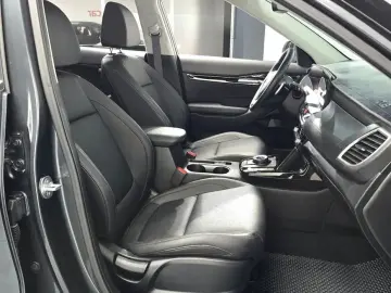 2023 Kia Seltos с пробегом 30 042 км
