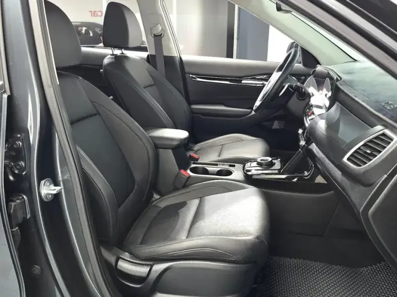 2023 Kia Seltos с пробегом 30 042 км