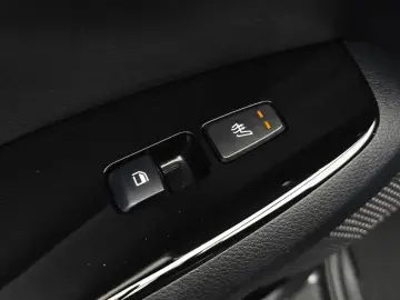 2023 Kia Seltos с пробегом 30 042 км