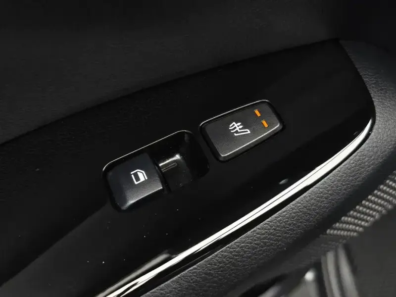 2023 Kia Seltos с пробегом 30 042 км