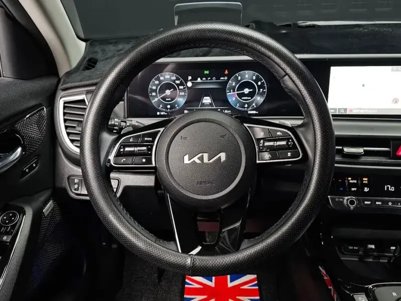 2024 Kia Seltos с пробегом 15 858 км