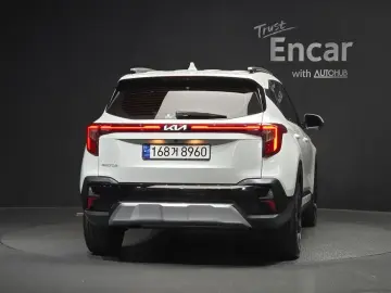 2025 Kia Seltos с пробегом 698 км