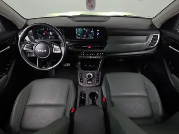 2023 Kia Seltos с пробегом 70 111 км