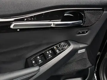 2024 Kia Seltos с пробегом 15 858 км