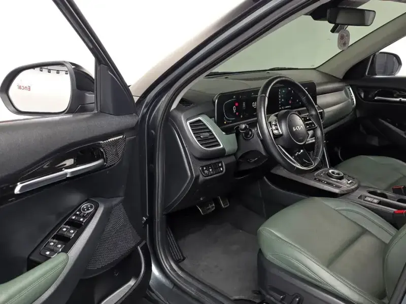 2023 Kia Seltos с пробегом 70 111 км