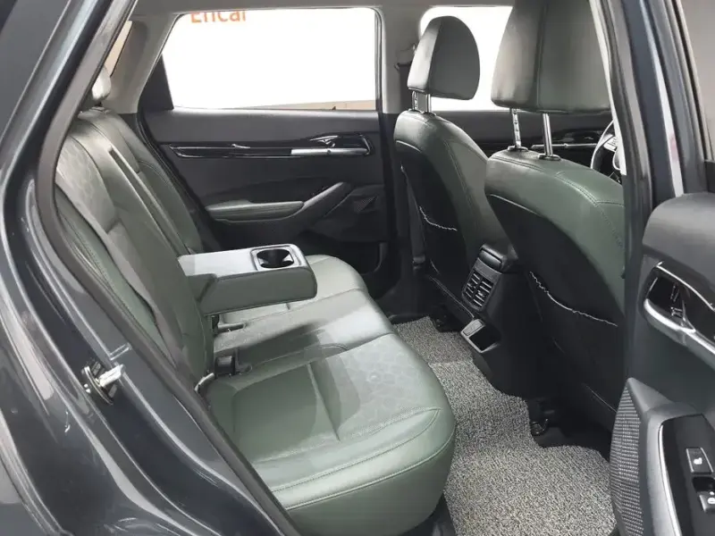 2023 Kia Seltos с пробегом 70 111 км