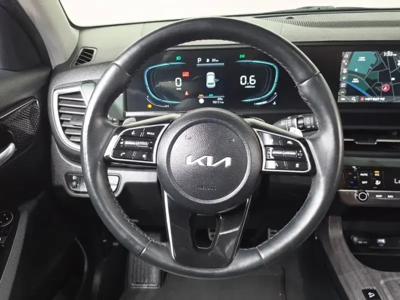 2023 Kia Seltos с пробегом 70 111 км