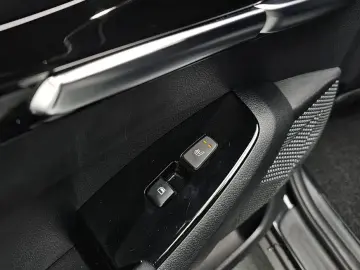 2024 Kia Seltos с пробегом 15 858 км