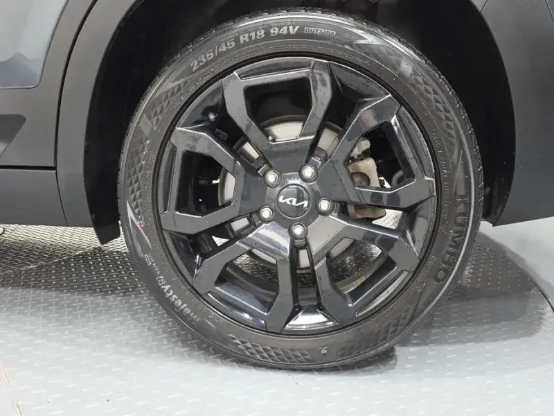 2023 Kia Seltos с пробегом 70 111 км