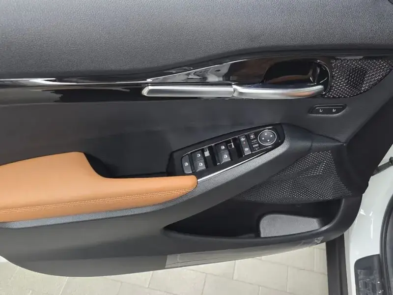 2025 Kia Seltos с пробегом 698 км