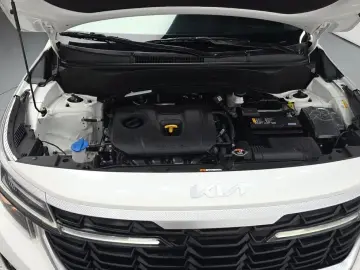 2024 Kia Seltos с пробегом 18 177 км