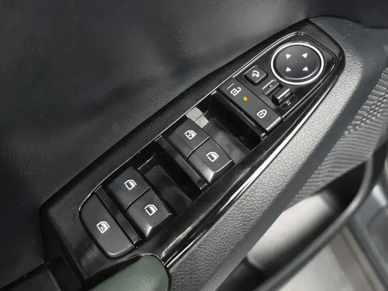 2023 Kia Seltos с пробегом 70 111 км