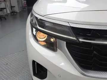 2024 Kia Seltos с пробегом 18 177 км
