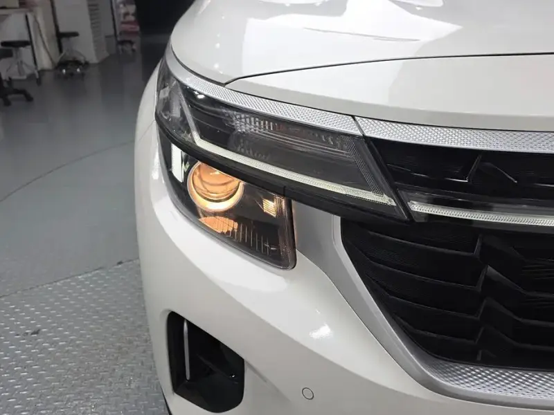 2024 Kia Seltos с пробегом 18 177 км